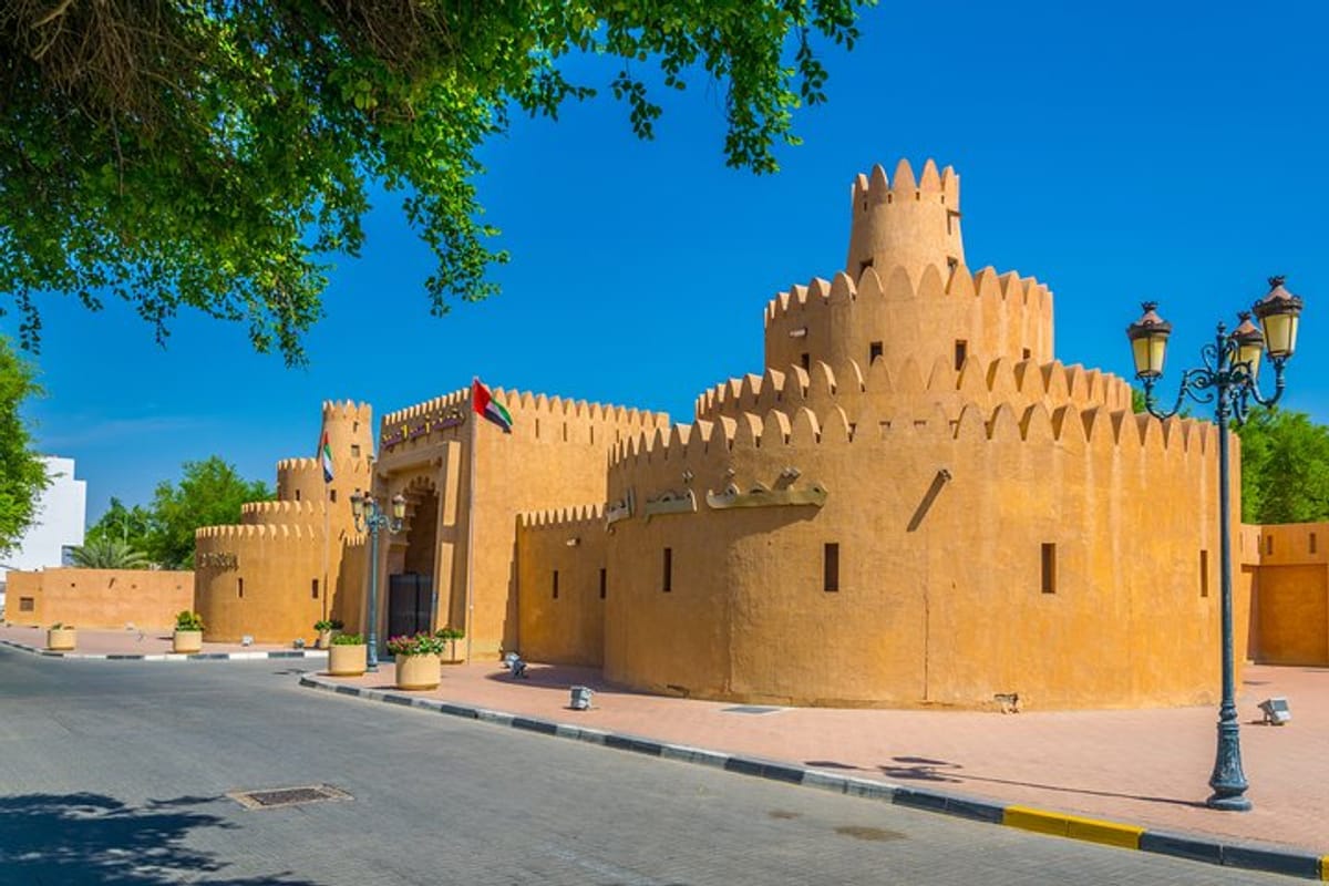al-ain-private-walking-tour-with-guide_1